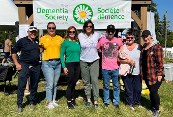 Thumbnail of Kelly Milne and guests.